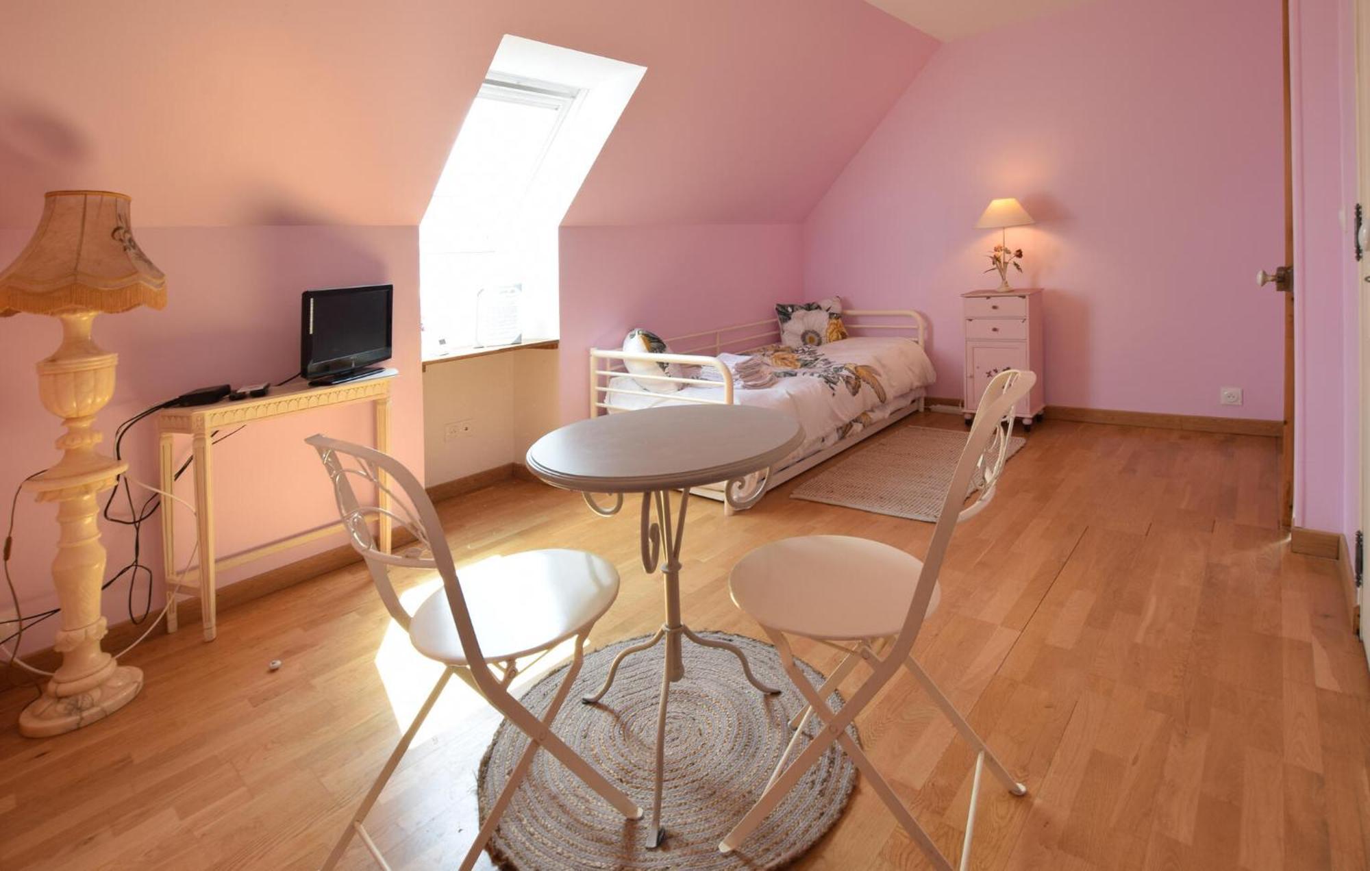 Nice Apartment In Le Mesnil-Esnard With Wifi Eksteriør billede